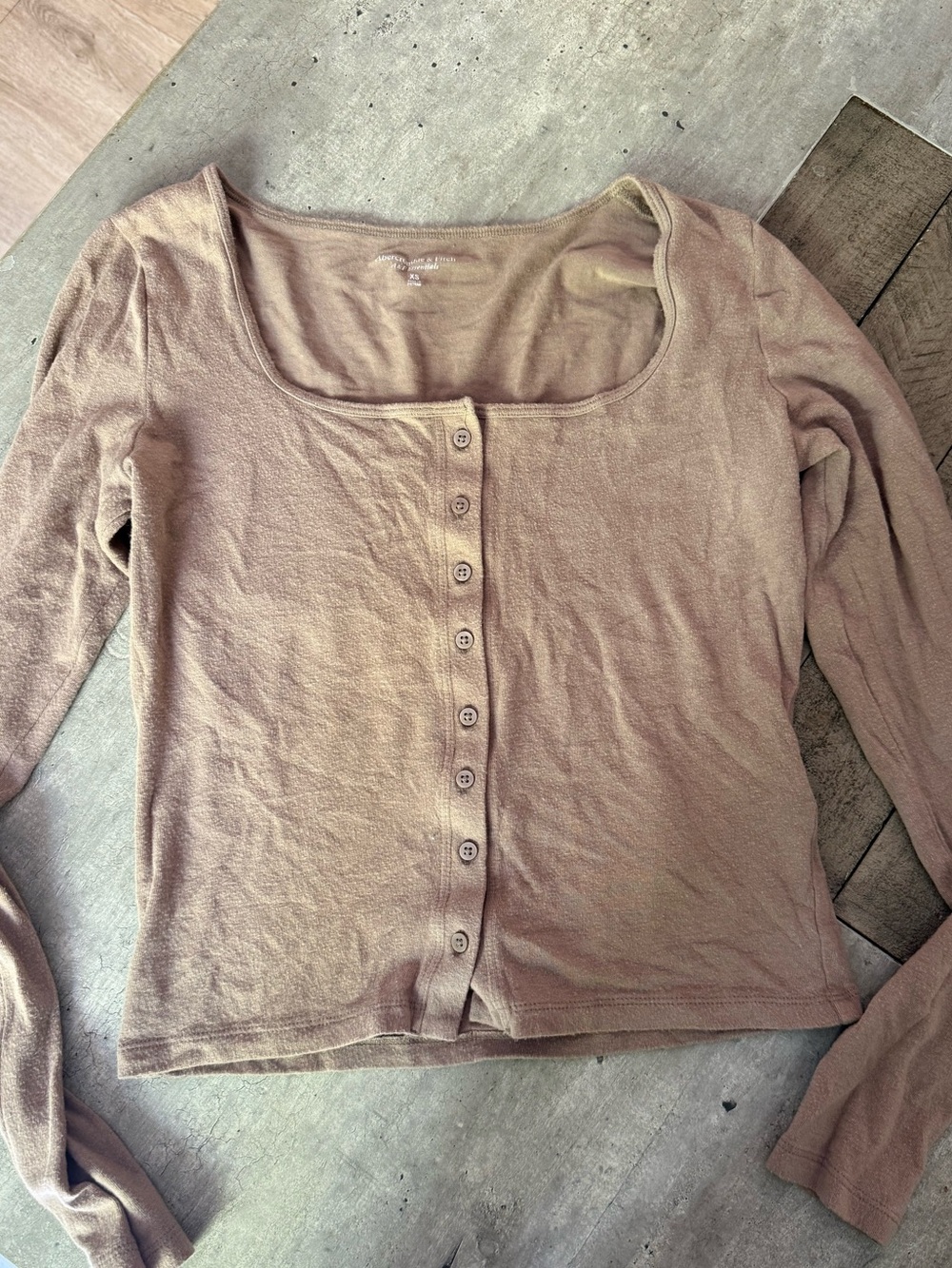 Abercrombie & Fitch Button-Front Long Sleeve Top - Brown